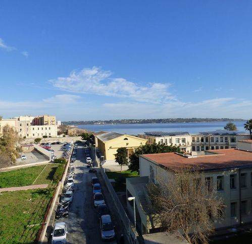 appartamento in vendita ad Augusta