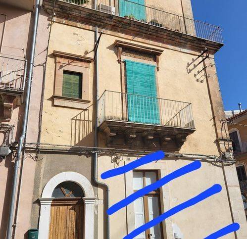 casa indipendente in vendita a Ragusa in zona Ibla