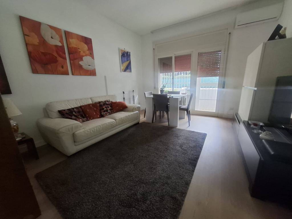 appartamento in vendita a Napoli in zona Posillipo