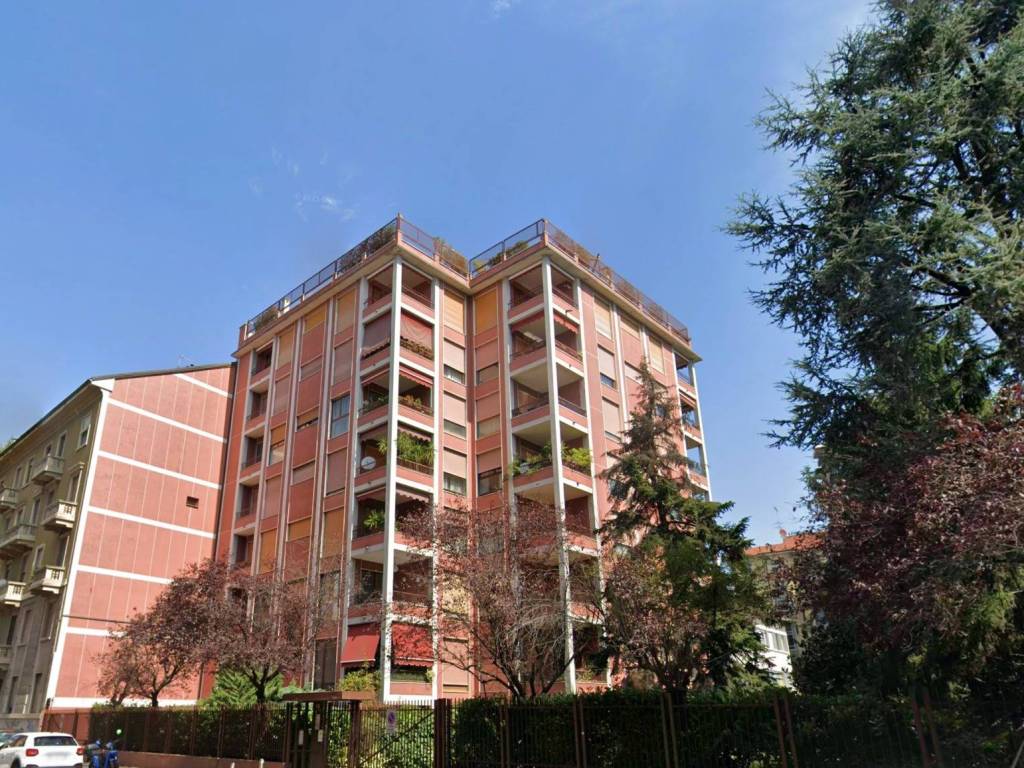 appartamento in vendita a Milano in zona Porta Romana