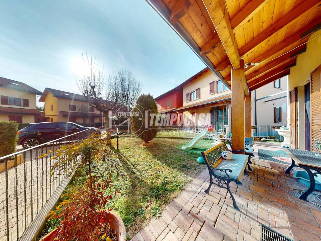 appartamento in vendita a Bra in zona Bandito