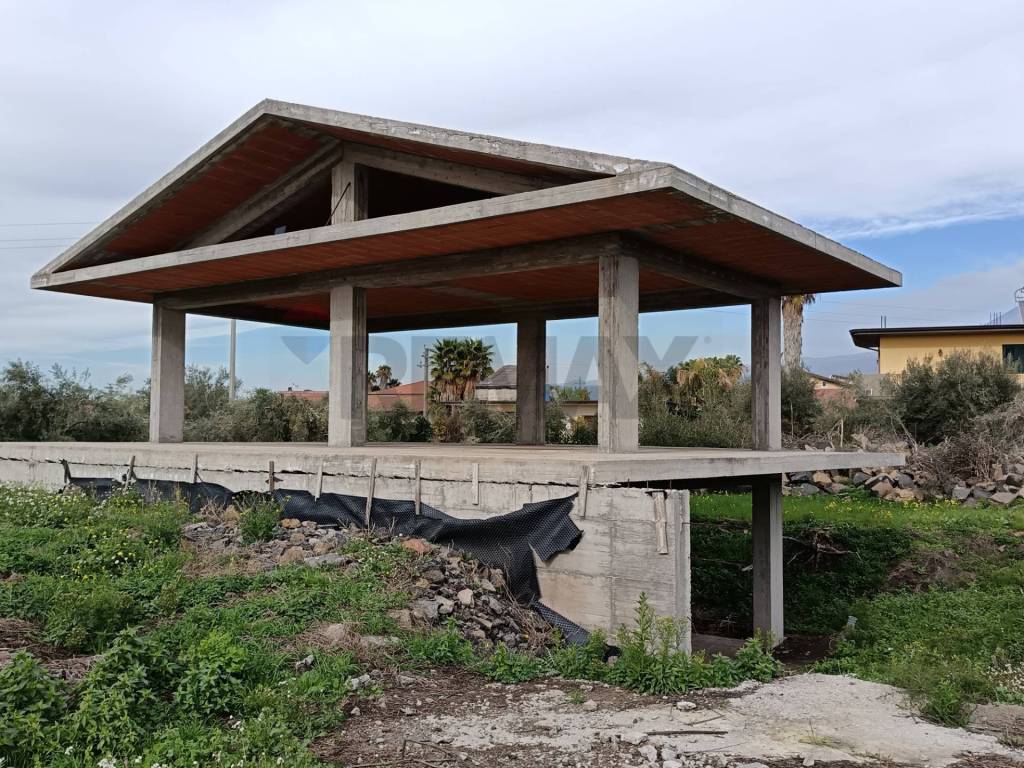 casa indipendente in vendita a Belpasso
