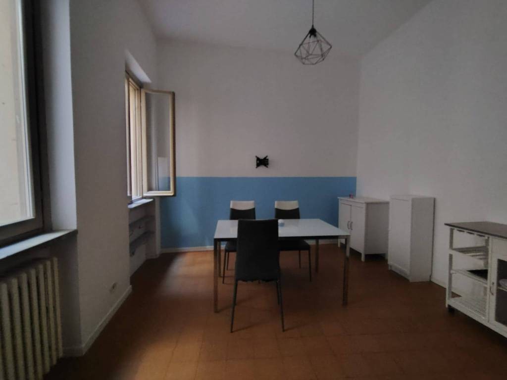 appartamento in affitto a Reggio nell'Emilia in zona Città Storica