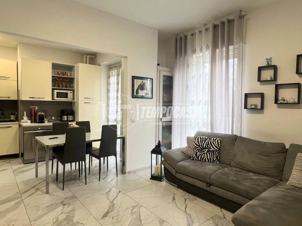 appartamento in vendita a Lesmo