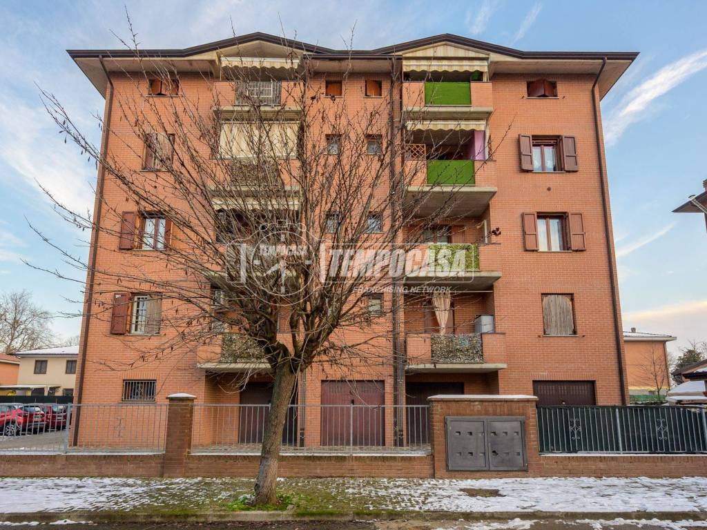 appartamento in vendita a Castelfranco Emilia in zona Cavazzona
