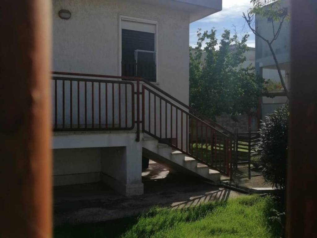 casa indipendente in vendita a Taranto in zona Talsano