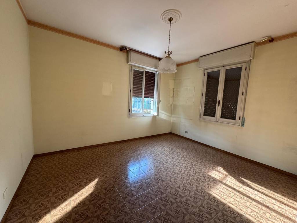 casa indipendente in vendita a Modena in zona Cognento