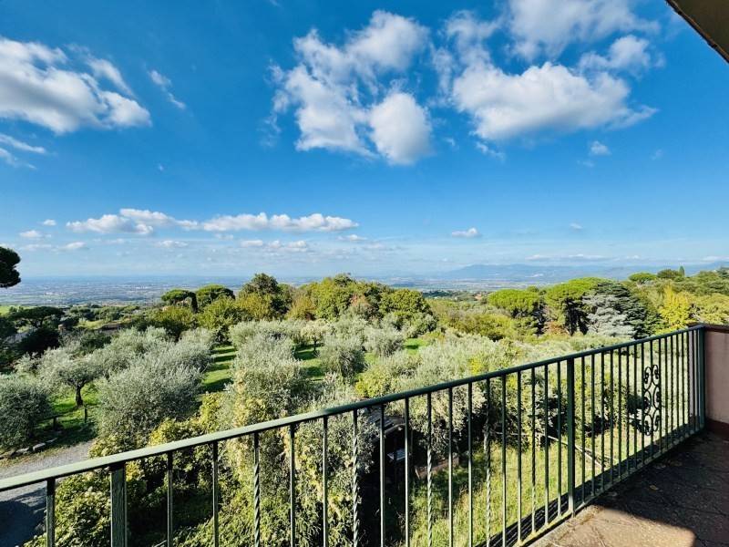 appartamento in vendita a Monte Porzio Catone in zona Selve di Mondragone