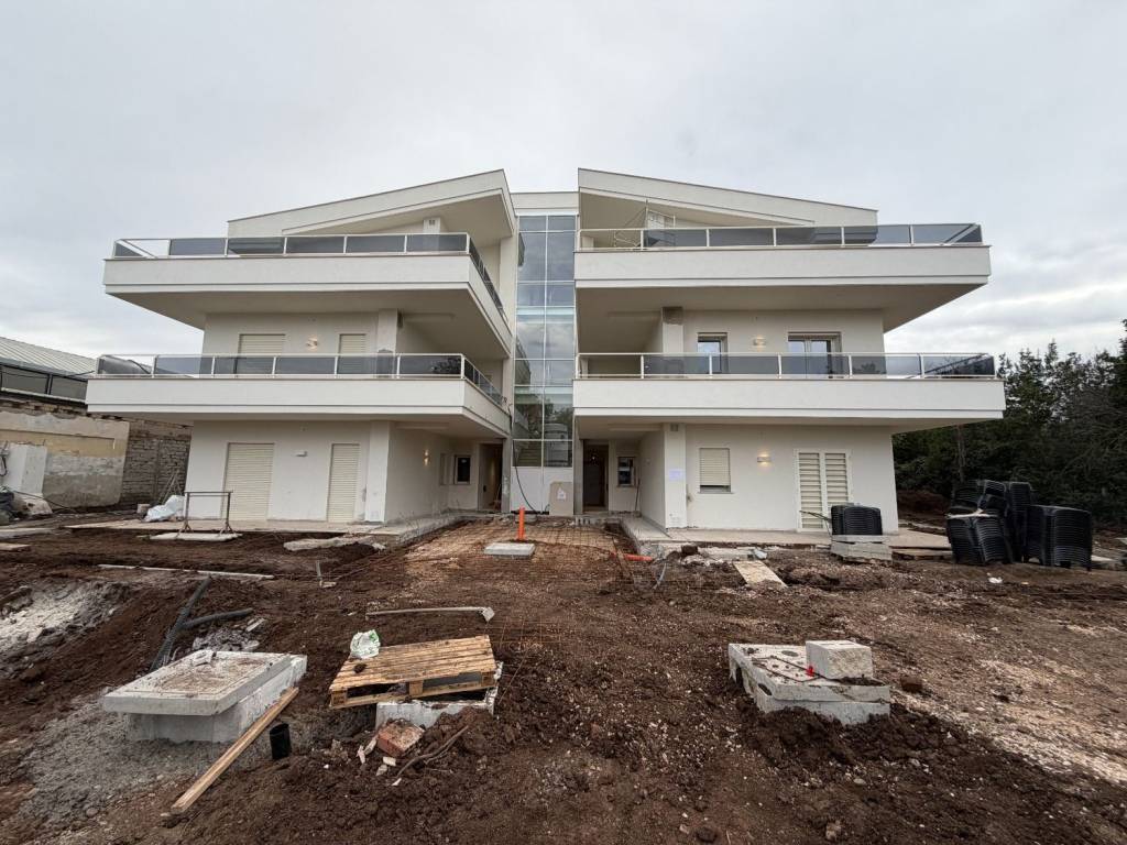 appartamento in vendita a Roma in zona Tor Vergata/Torrenova