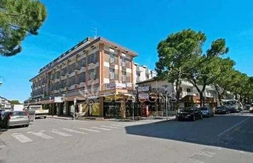 appartamento in vendita a Jesolo in zona Lido
