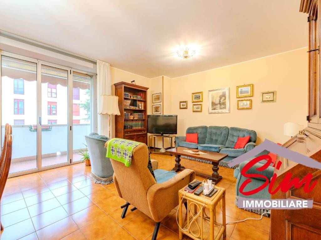 appartamento in vendita a Novara in zona zona Agogna - San Paolo