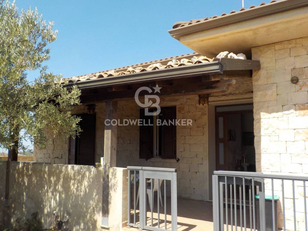 casa indipendente in vendita a Modica in zona Sacro Cuore