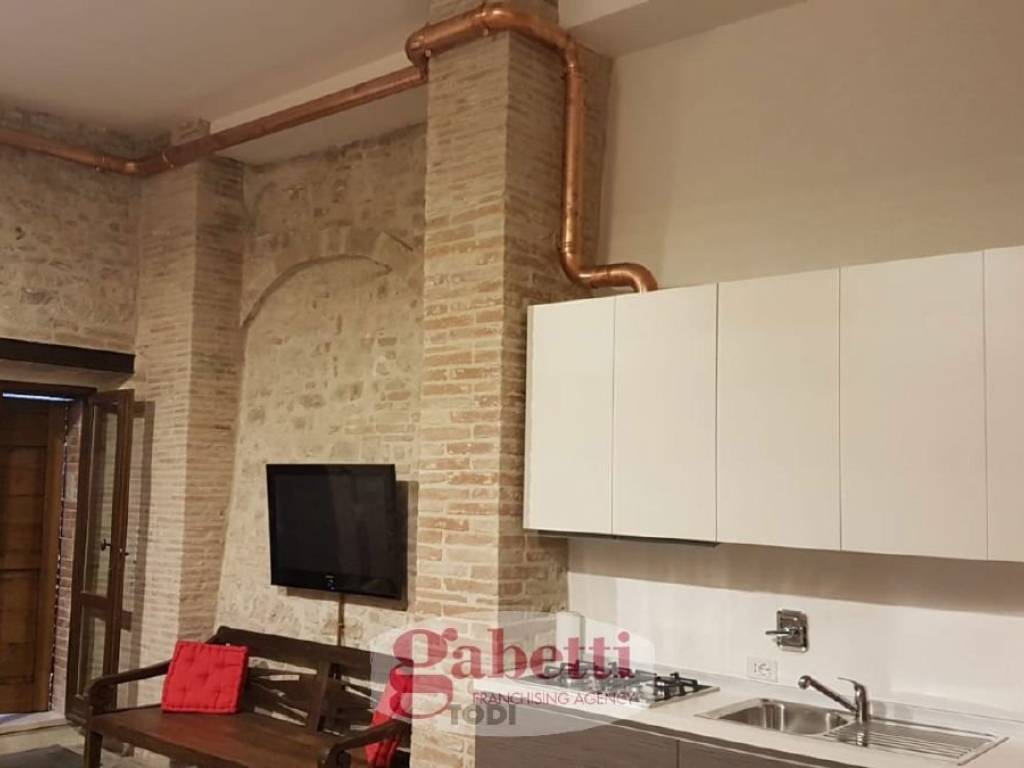 appartamento in affitto a Todi