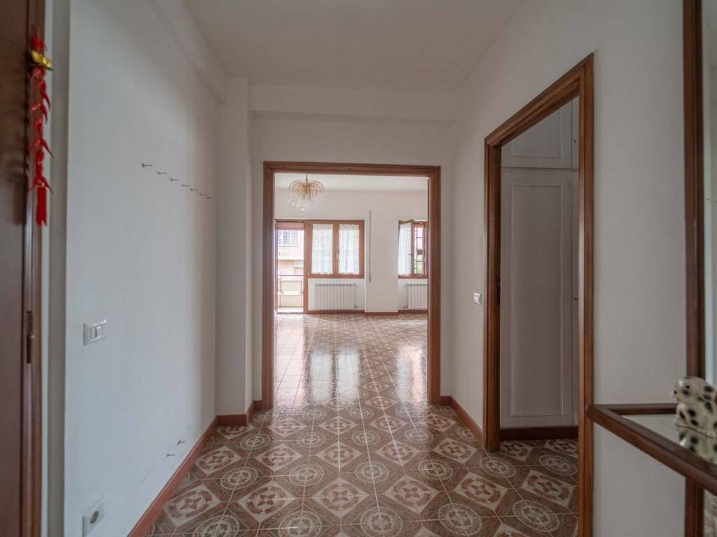 appartamento in vendita a Guidonia Montecelio in zona Colleverde