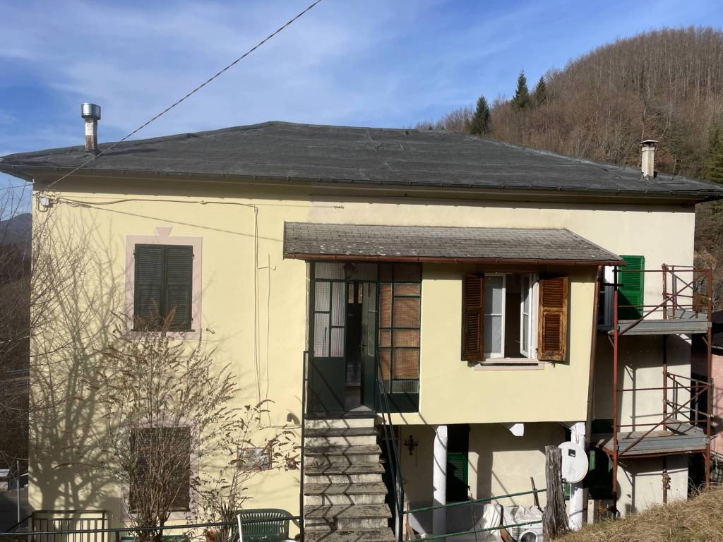 appartamento in vendita a Santo Stefano d'Aveto in zona Gramizza