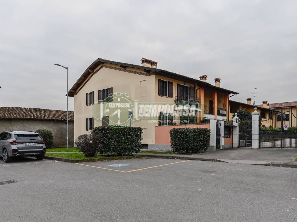 appartamento in vendita a Vignate