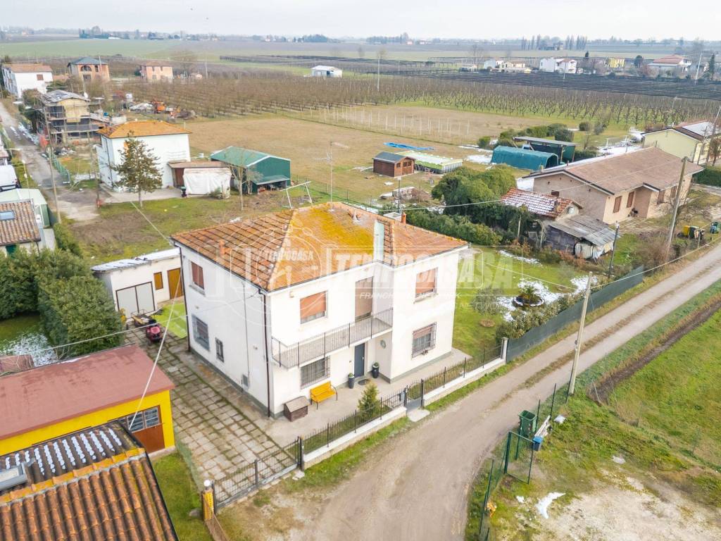 casa indipendente in vendita a Poggio Renatico in zona Gallo