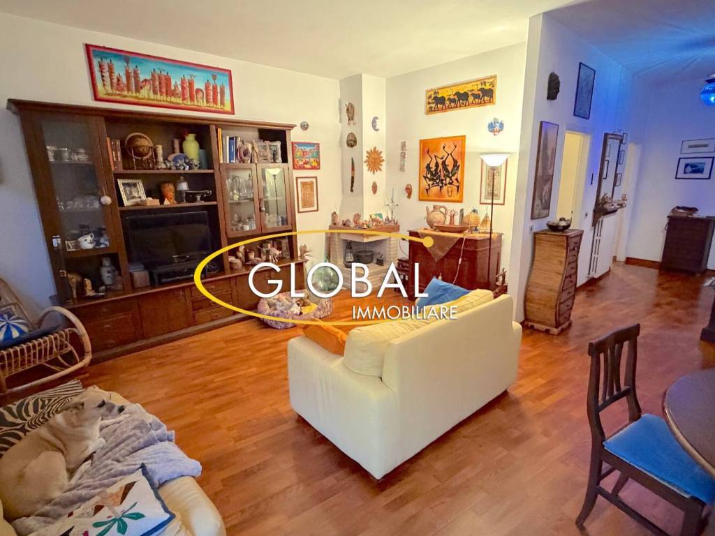 appartamento in vendita ad Ancona in zona Centro Storico