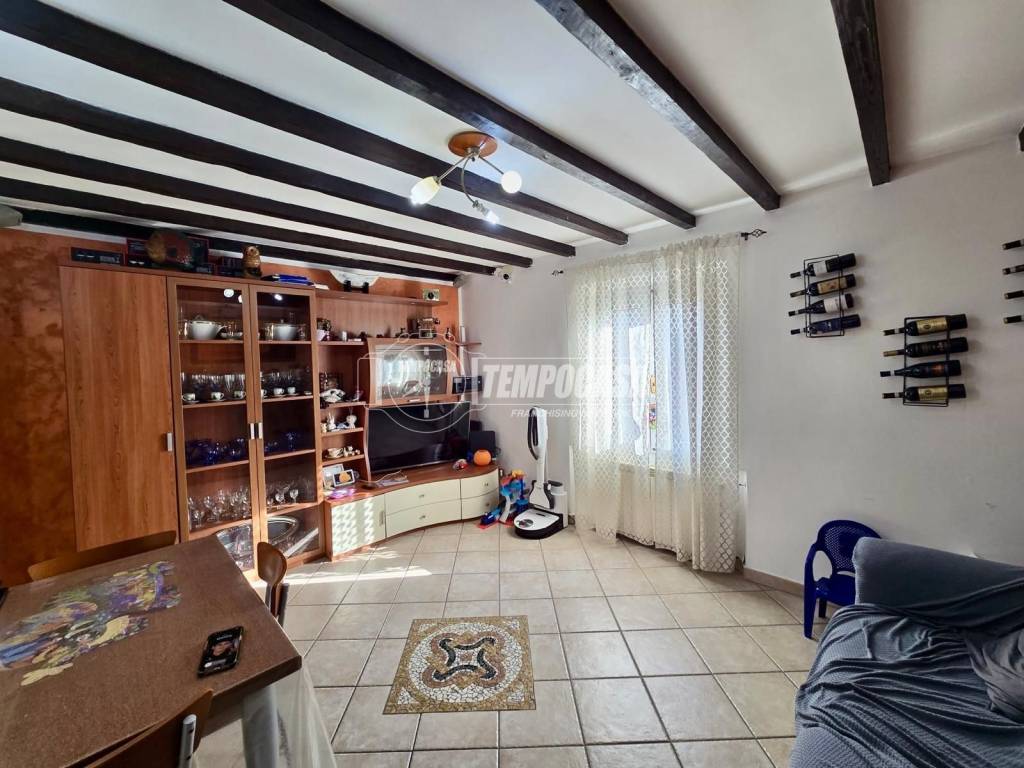 appartamento in vendita a Reggio nell'Emilia in zona Città Storica