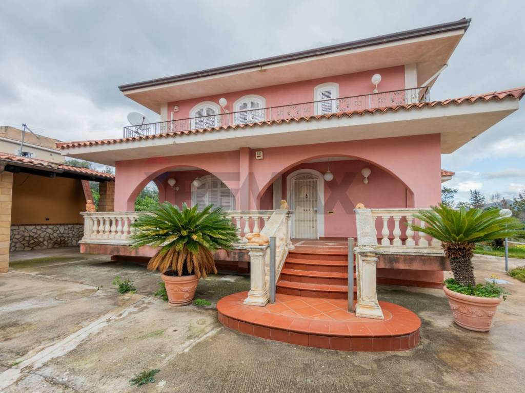 casa indipendente in vendita a Palermo in zona Altarello