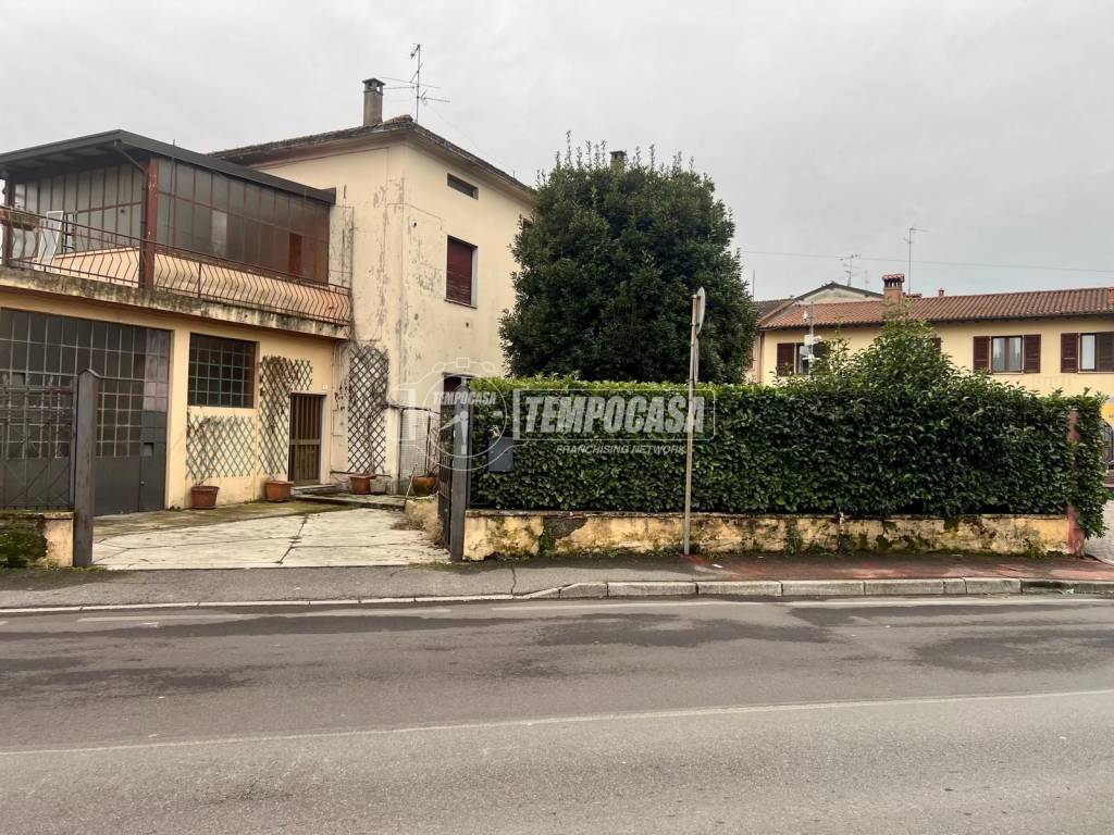 casa indipendente in vendita ad Ospitaletto in zona Centro Storico