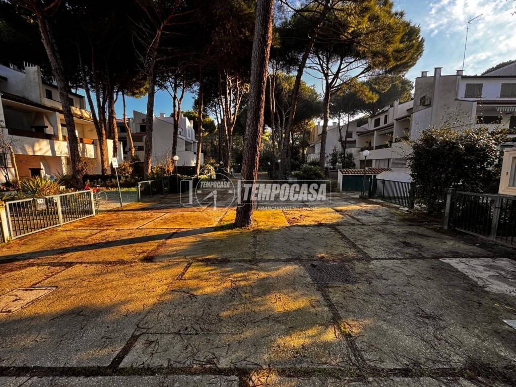 appartamento in vendita a Comacchio in zona Porto Garibaldi