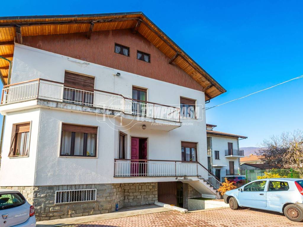 appartamento in vendita a Giaveno