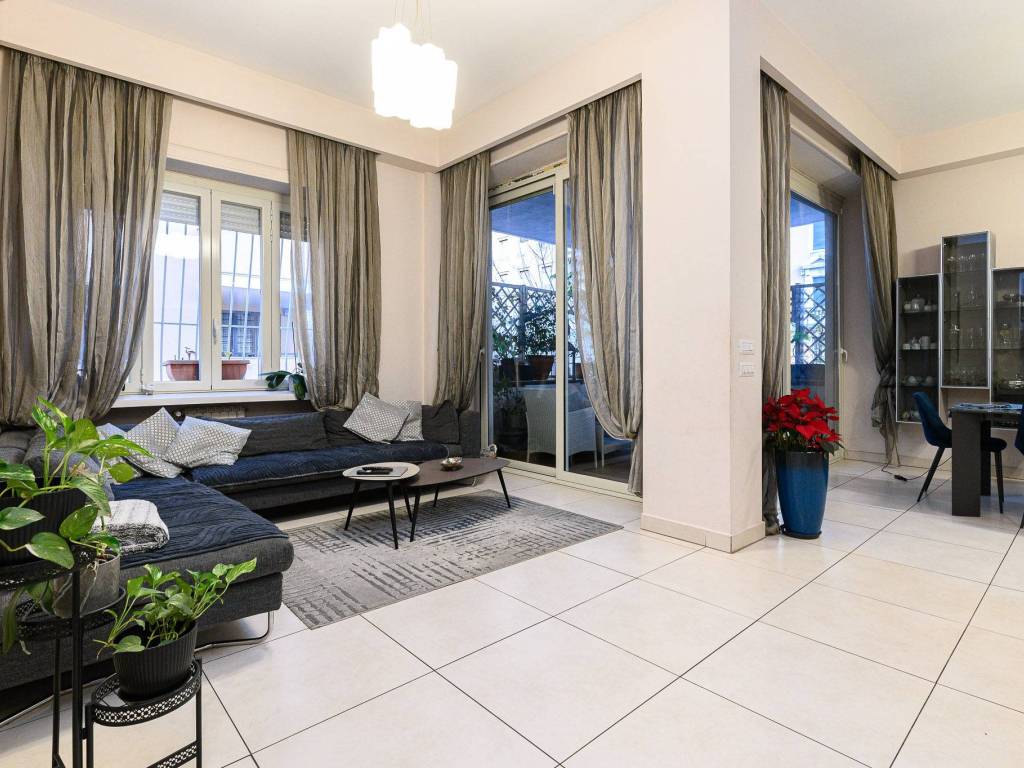 appartamento in vendita a Roma in zona Nomentano