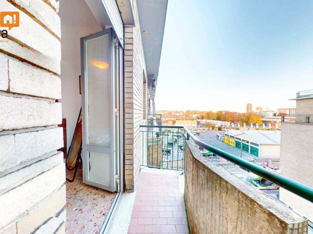 appartamento in vendita a Milano in zona Rottole