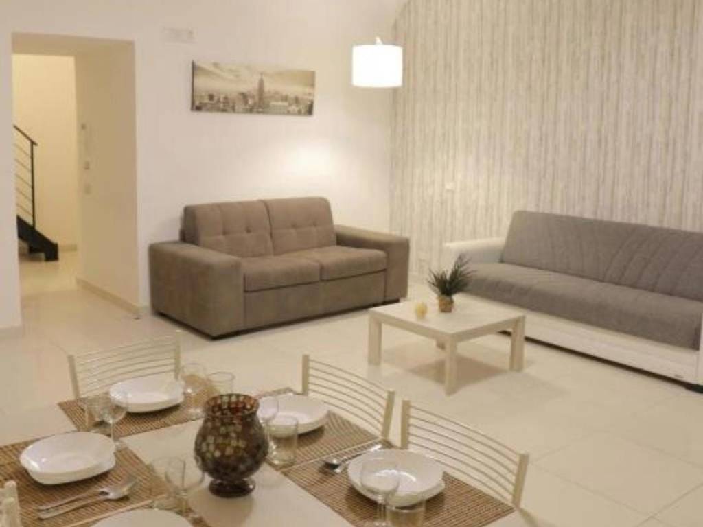 appartamento in vendita a Napoli in zona Stella