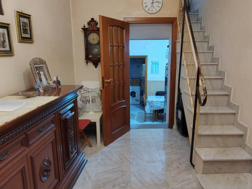 casa indipendente in vendita a Catania