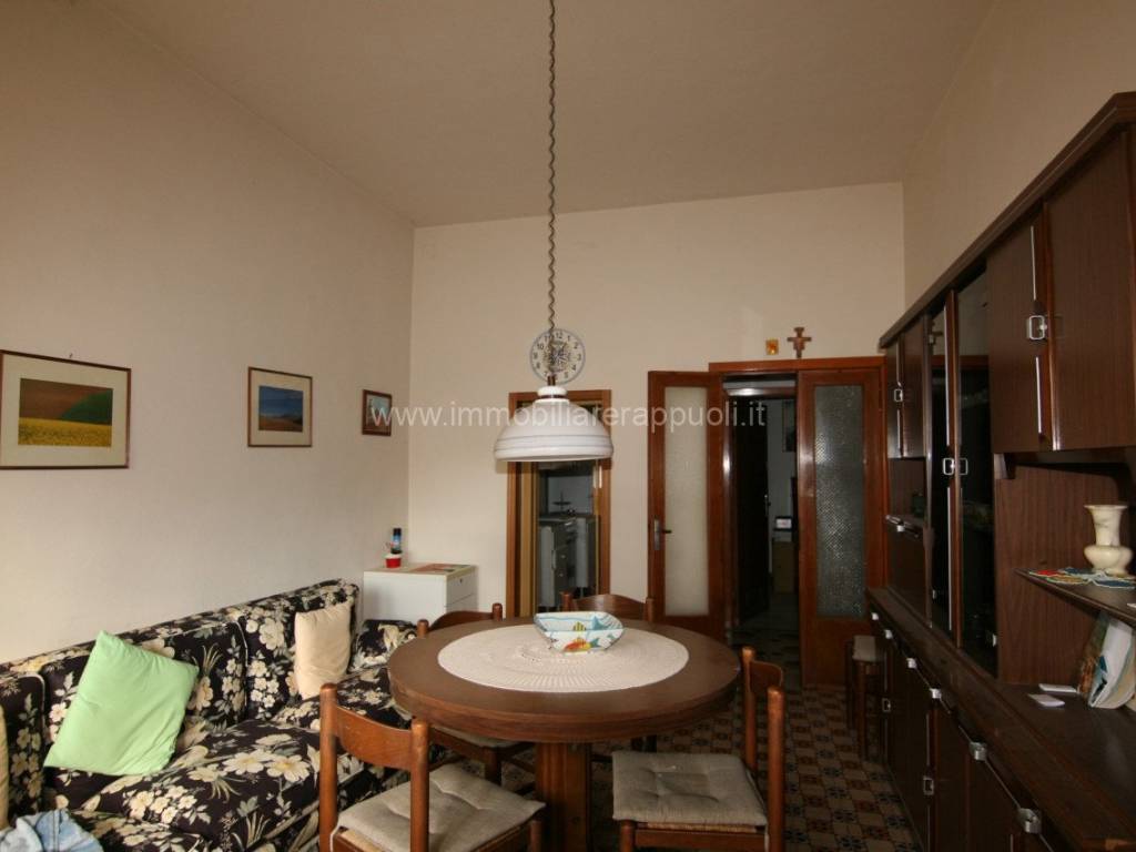 appartamento in vendita a Sinalunga in zona Bettolle