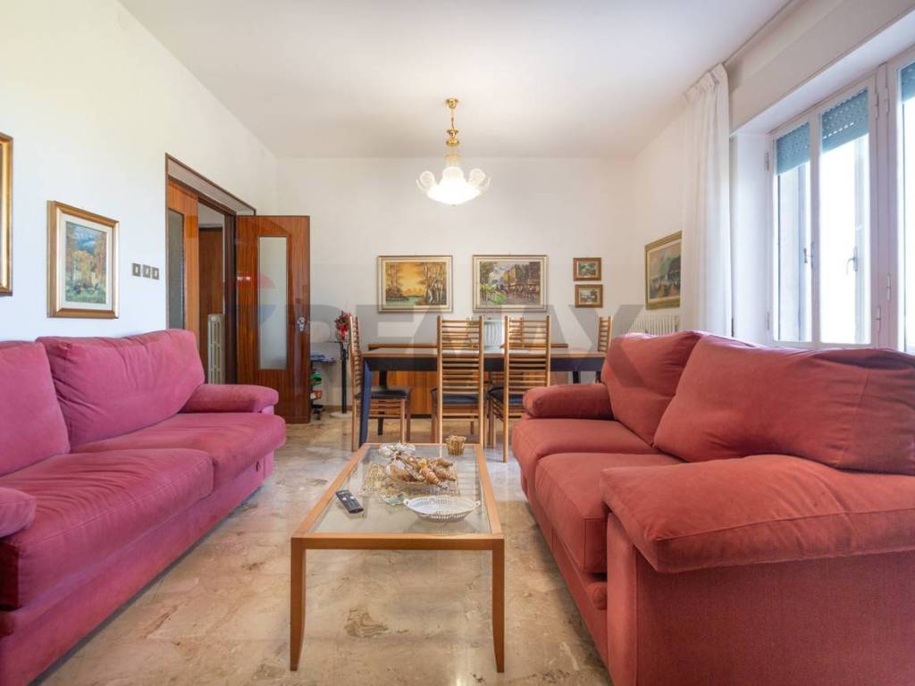 casa indipendente in vendita a Chieti in zona Centro Città