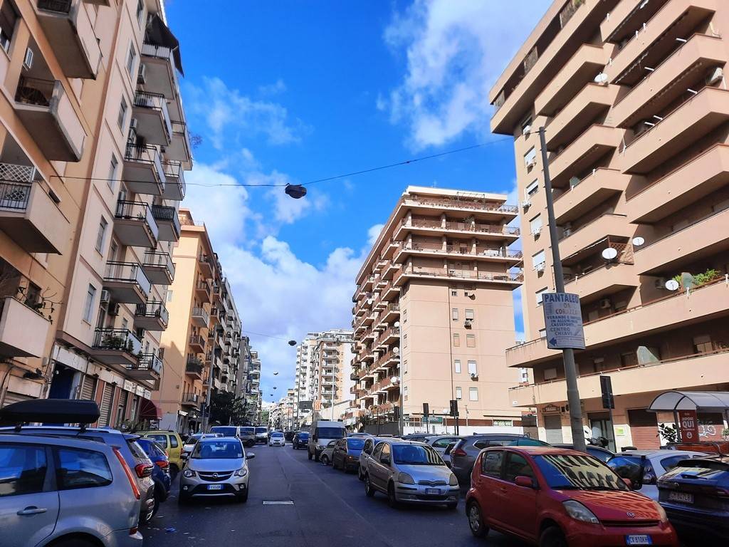 appartamento in vendita a Palermo in zona Libertà