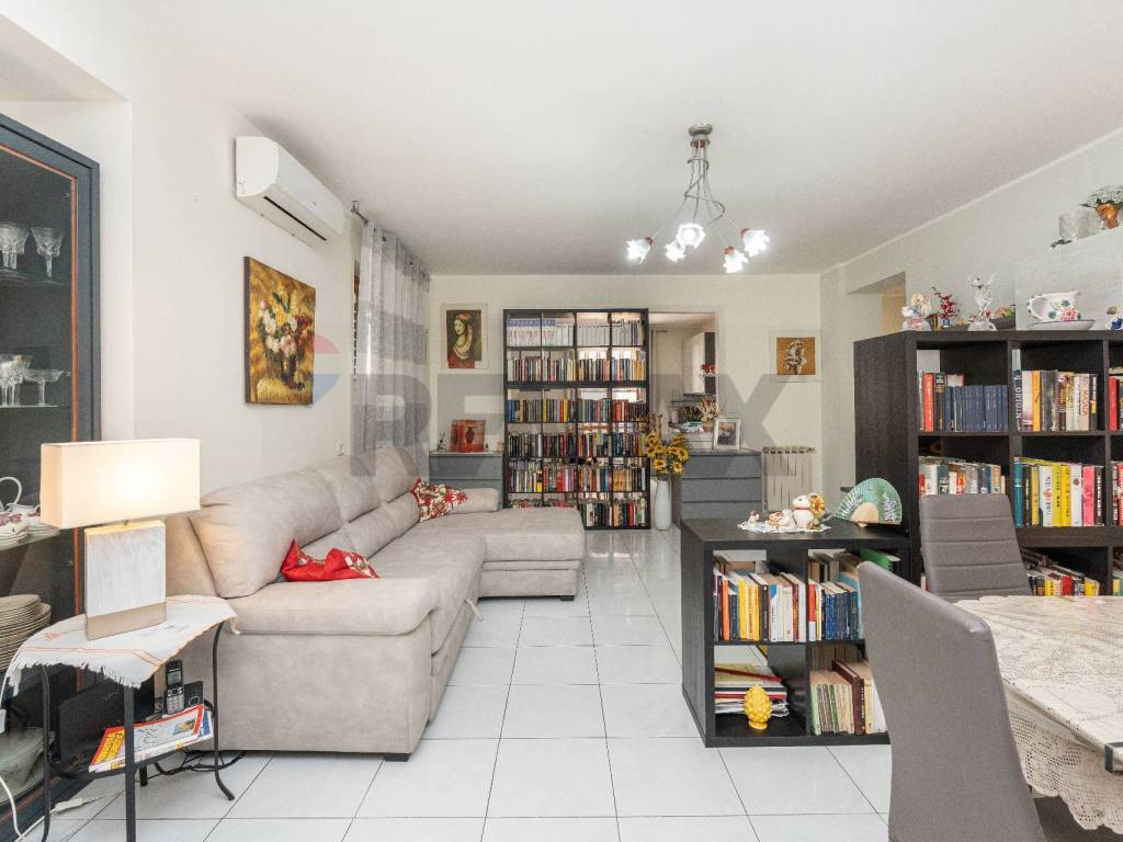 appartamento in vendita a Motta Sant'Anastasia