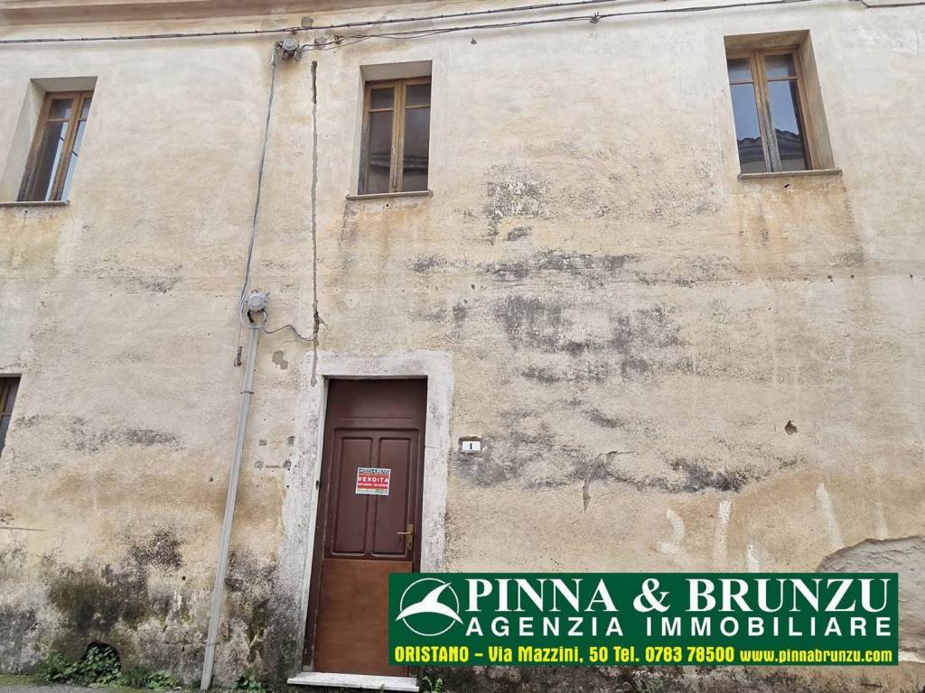 casa indipendente in vendita a Ghilarza