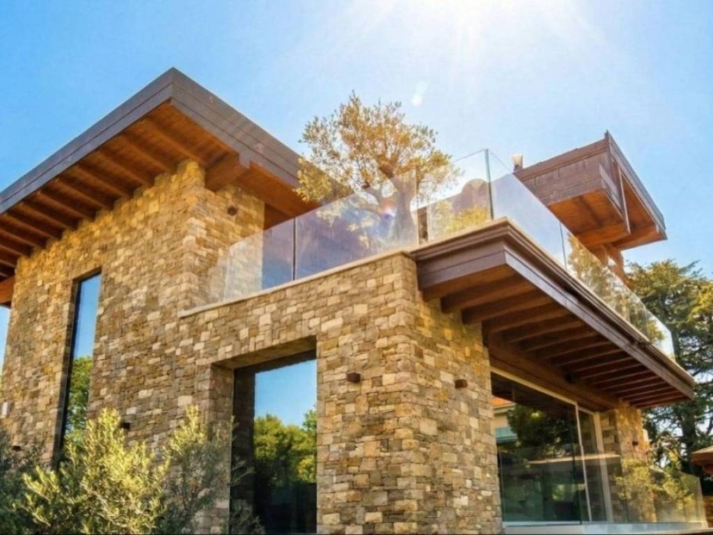 casa indipendente in vendita a Monza