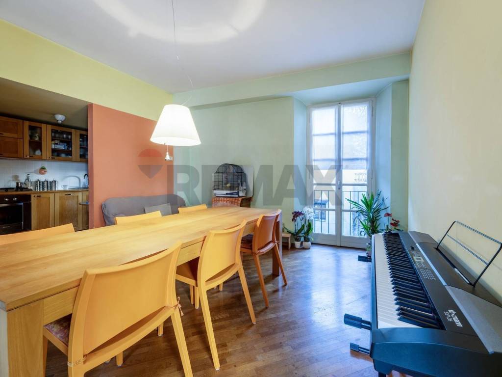 appartamento in vendita a Verbania in zona Intra