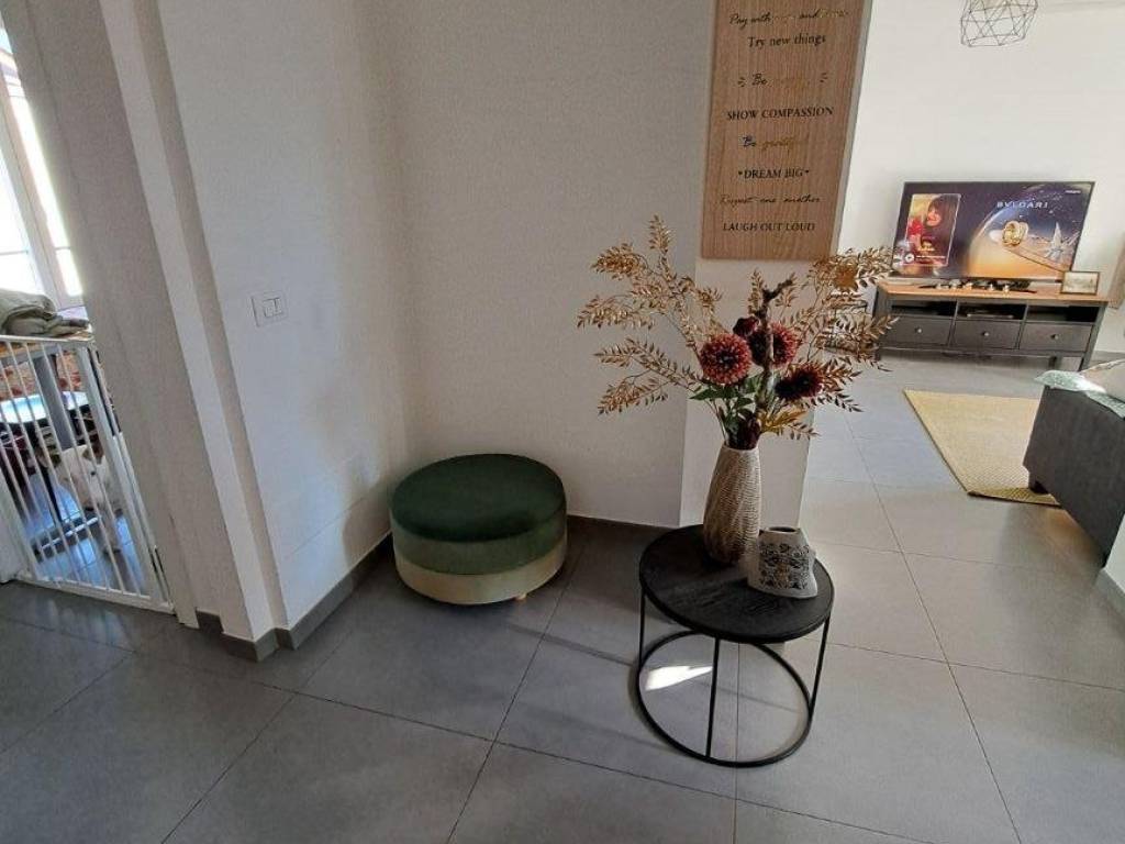 appartamento in vendita a Milano in zona Quarto Oggiaro