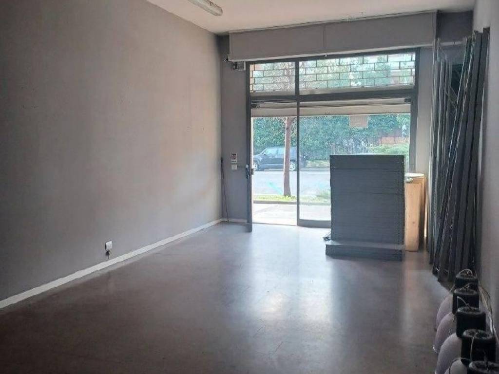 negozio in vendita a Prato