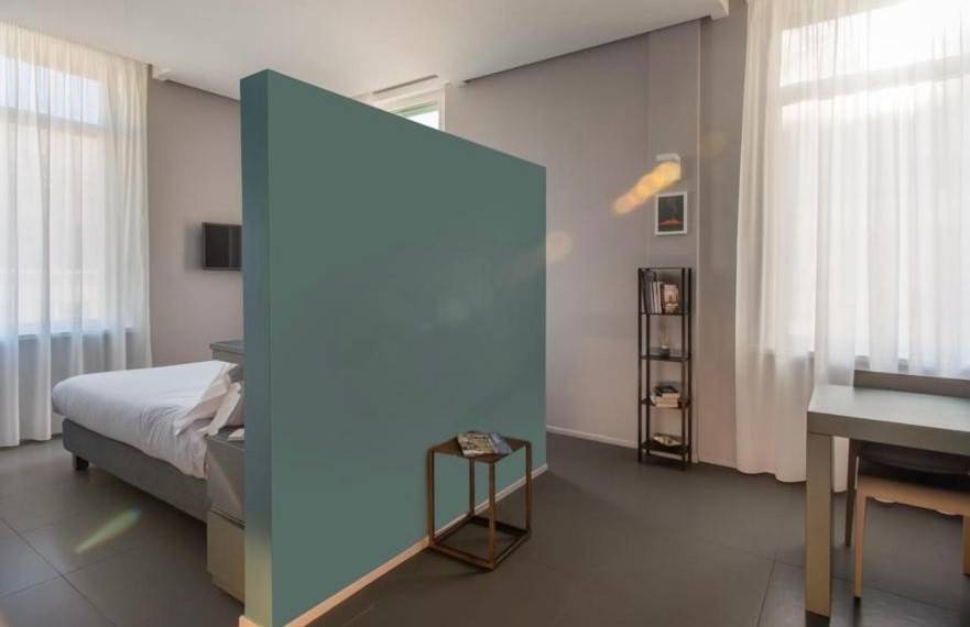 appartamento in affitto a Napoli in zona Chiaia