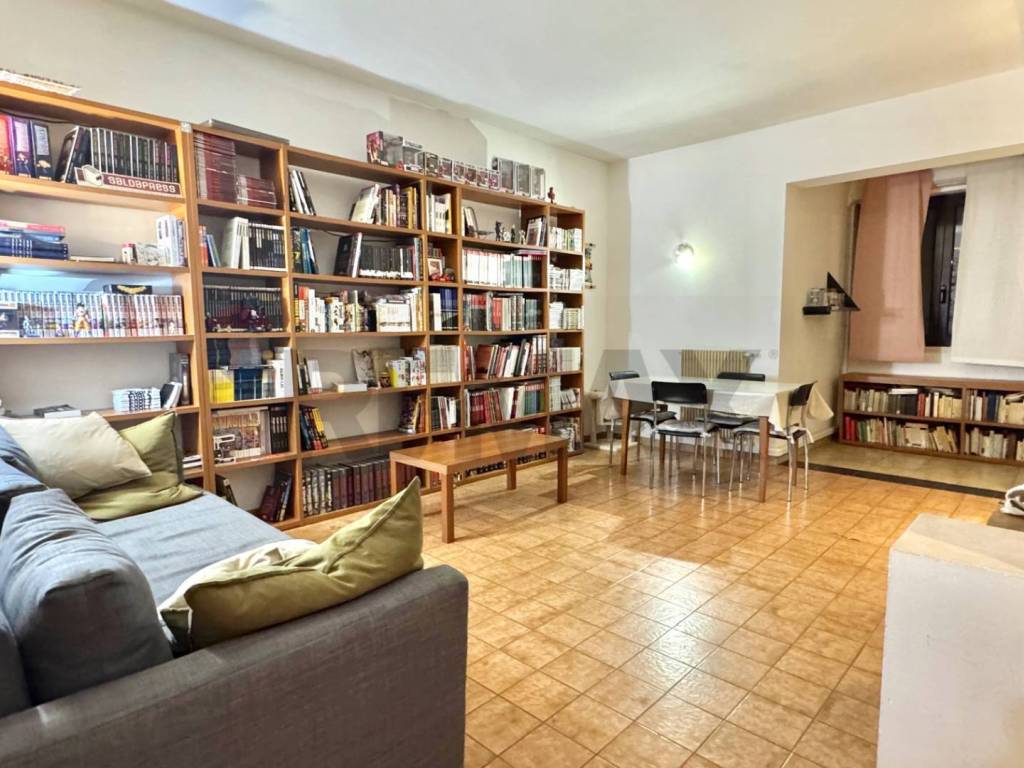 appartamento in vendita a Reggio nell'Emilia in zona Città Storica