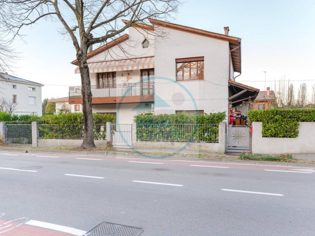casa indipendente in vendita a Martellago