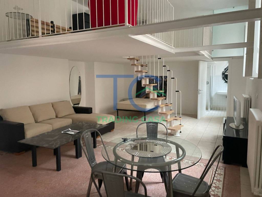 appartamento in vendita a Piacenza in zona Centro Storico