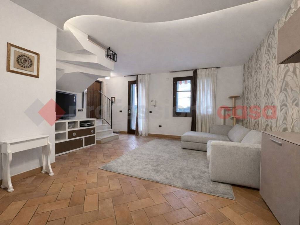 appartamento in vendita a Buttapietra