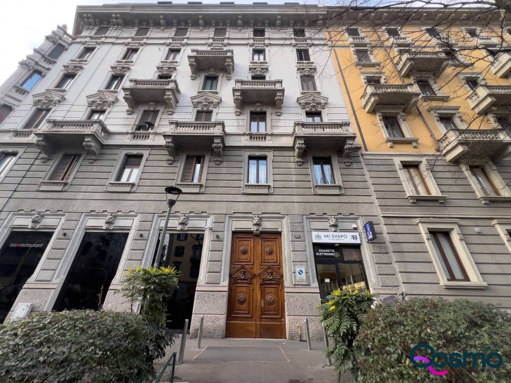 appartamento in vendita a Milano in zona Sempione