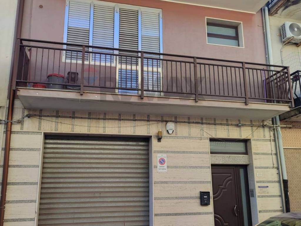 casa indipendente in vendita a Floridia