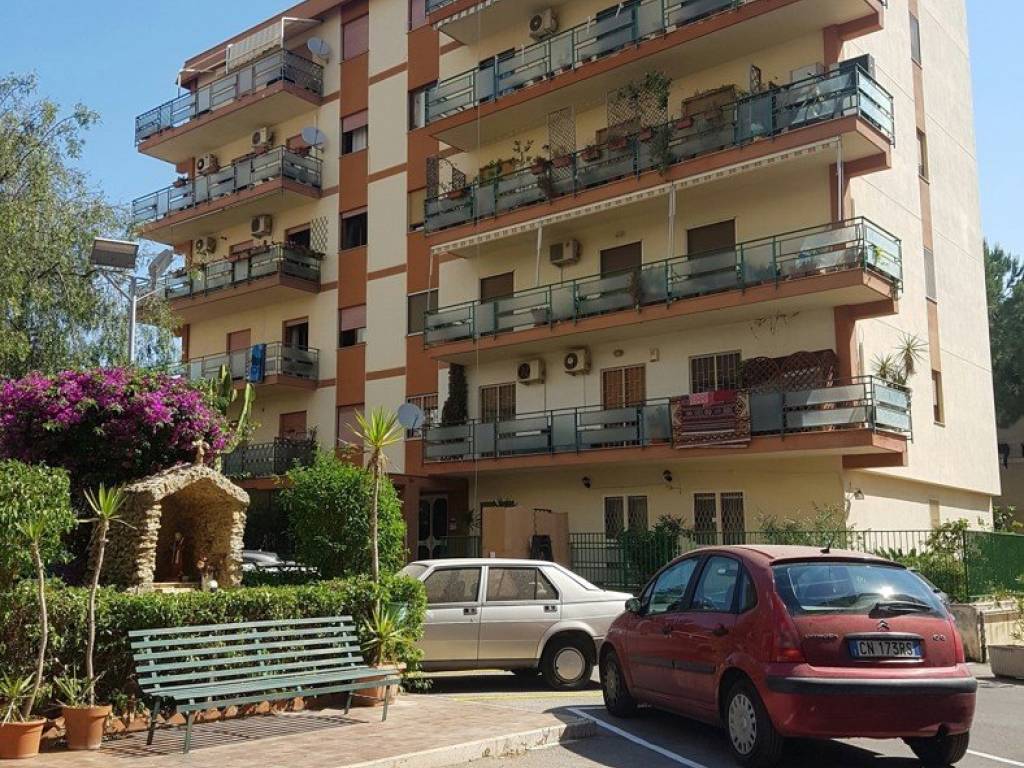appartamento in vendita a Palermo in zona Resuttana