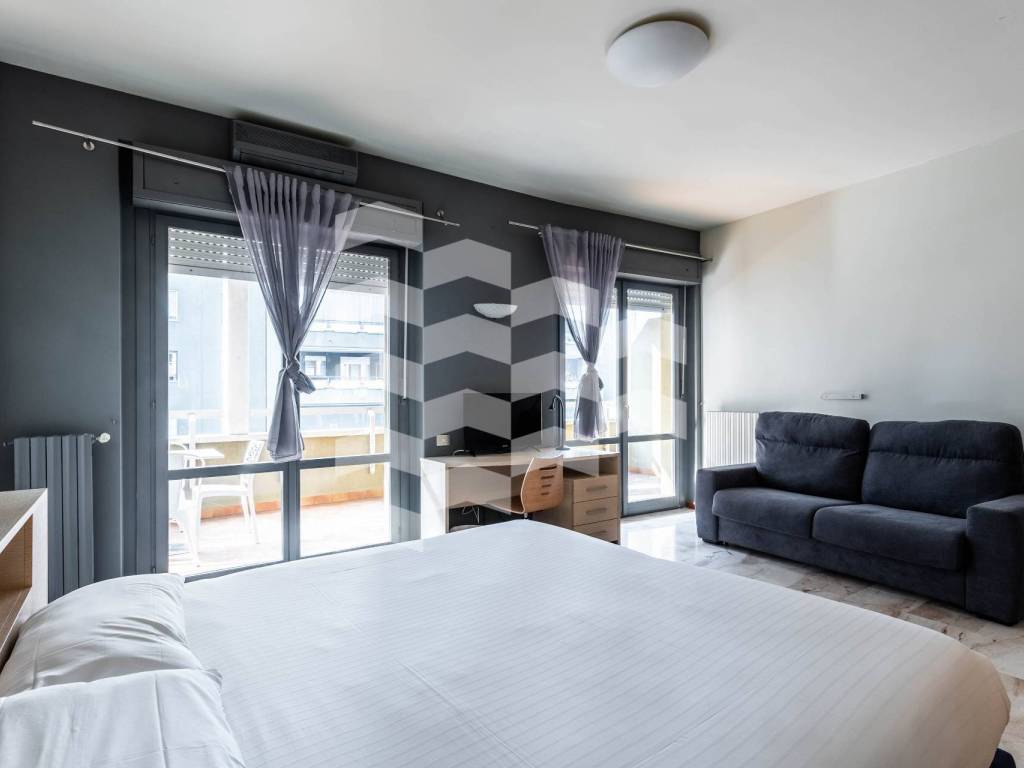 appartamento in vendita a Milano in zona Ronchetto delle Rane