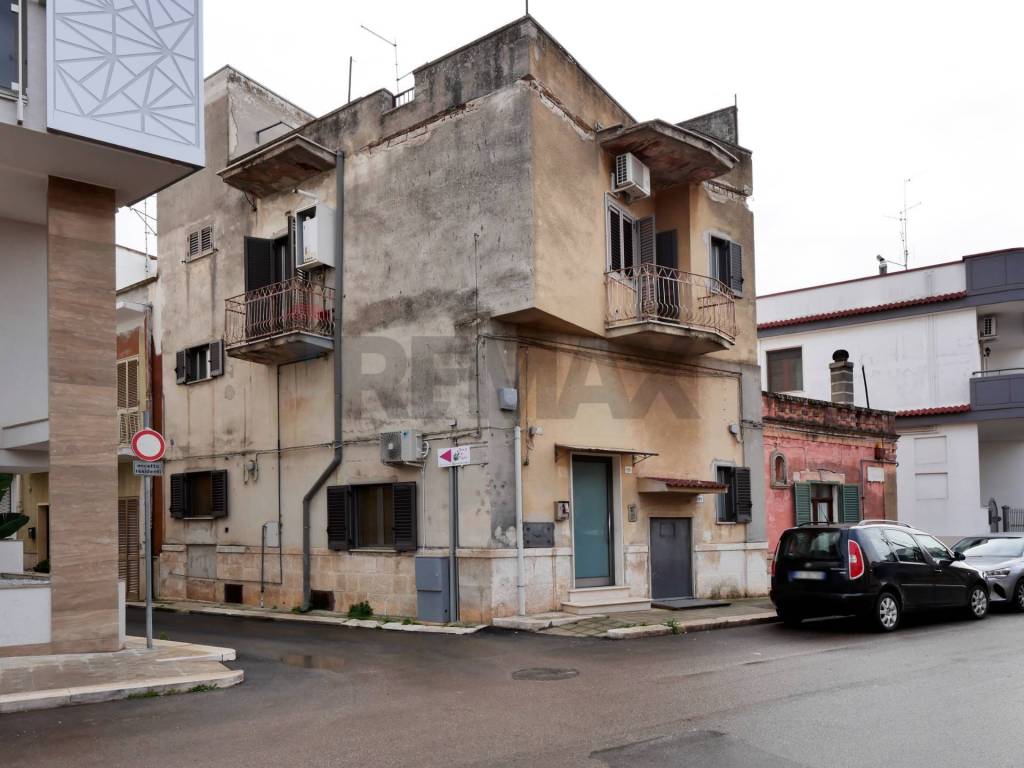 casa indipendente in vendita a Sannicandro di Bari